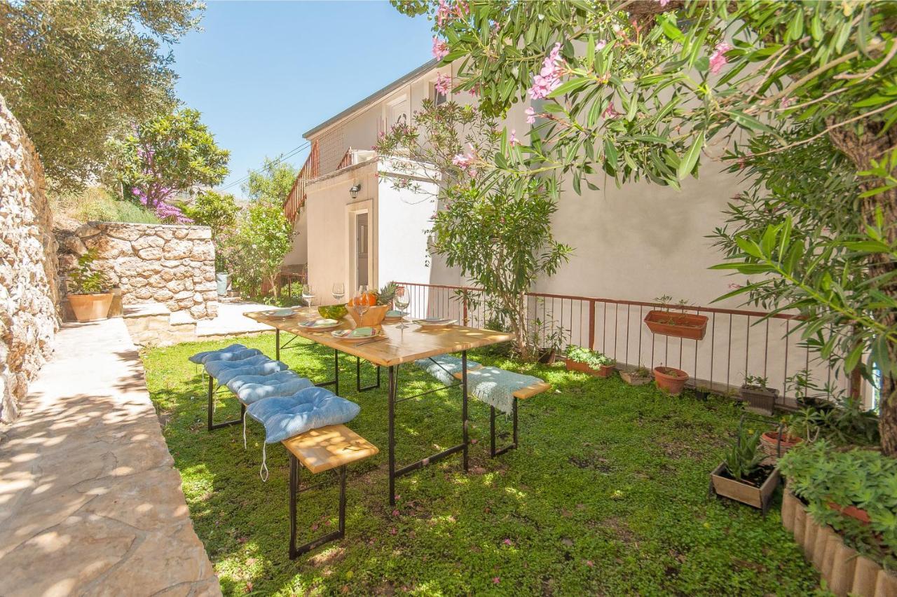 Apartman Roza Duće المظهر الخارجي الصورة